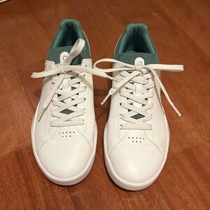 The Roger On Cloud Shoes